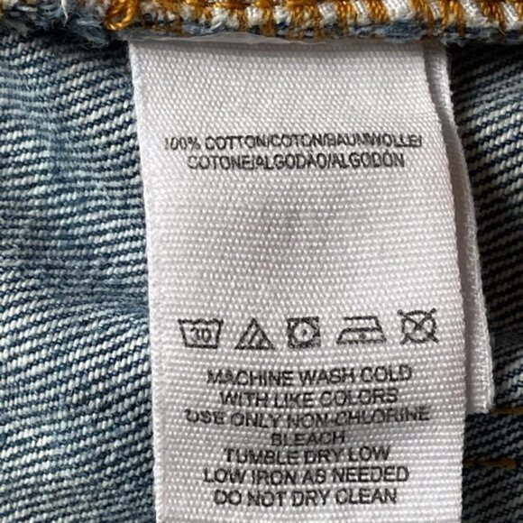 FREE PEOPLE Wild Rose Embroidered Distressed Mini Denim Jean Skirt - Size 25 - Picture 7 of 7